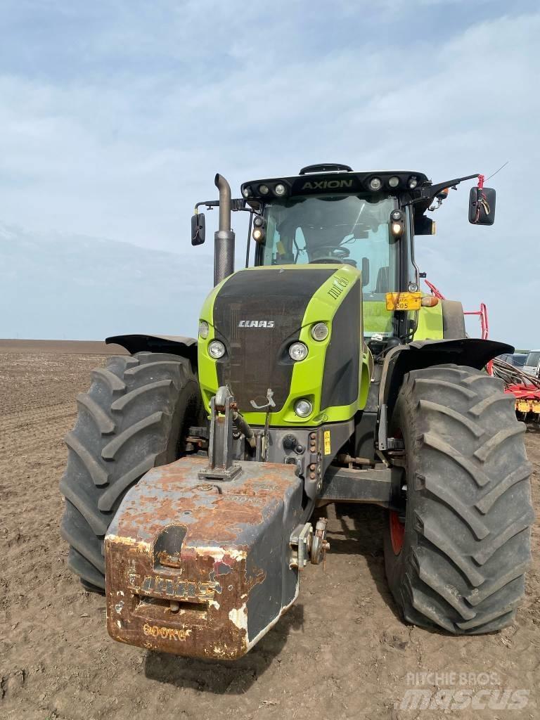 CLAAS Axion 940 SCR Traktoriai