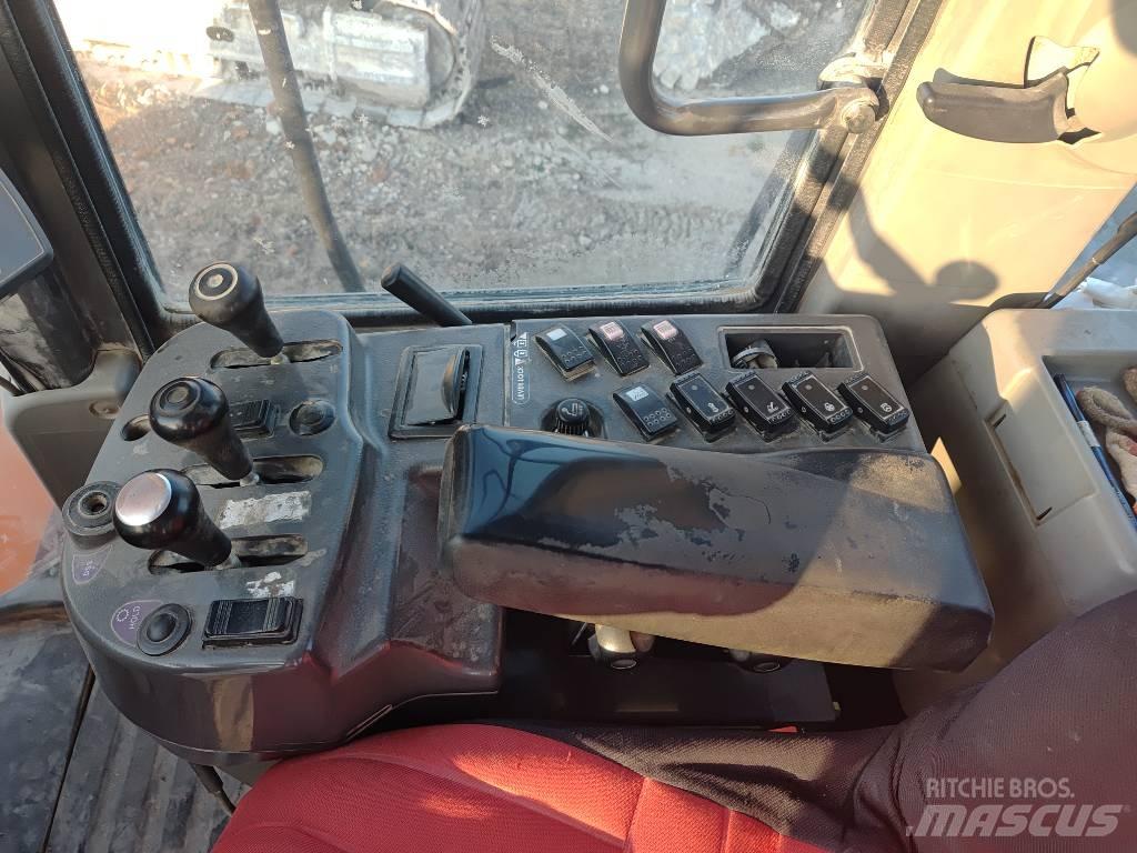 Hitachi ZW 310 Naudoti ratiniai krautuvai