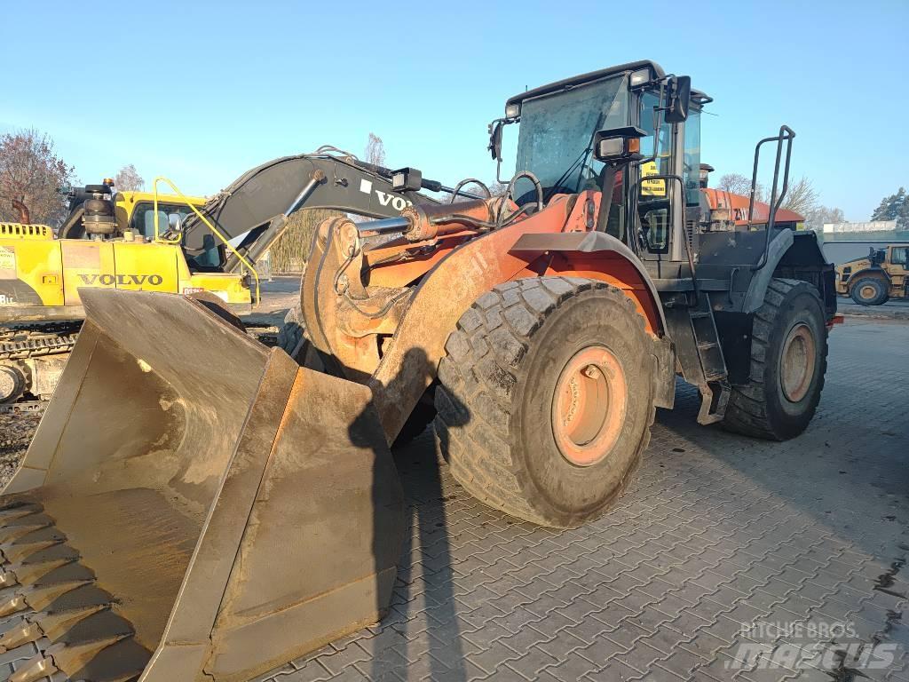 Hitachi ZW 310 Naudoti ratiniai krautuvai