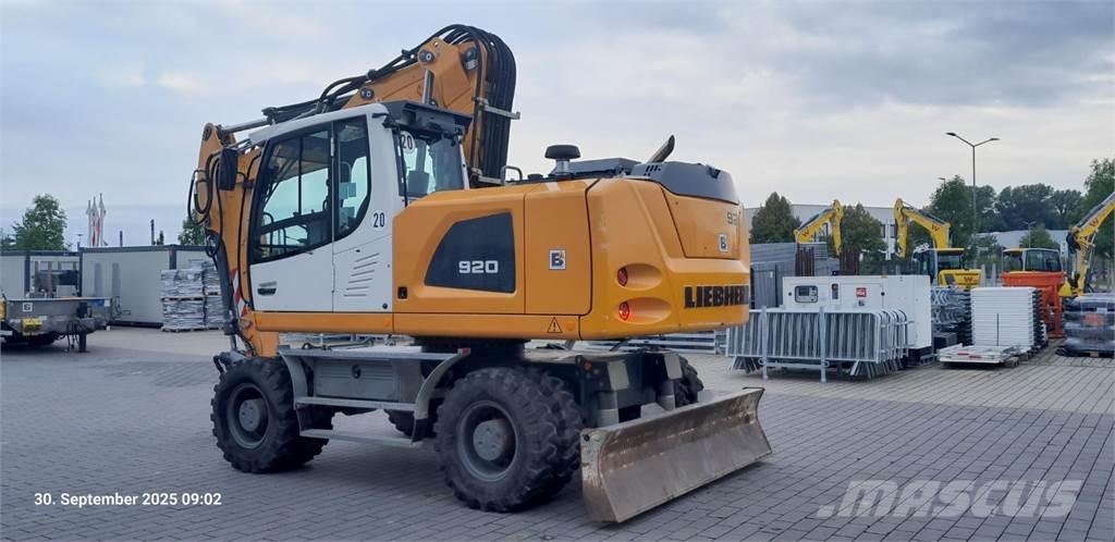 Liebherr A920 Ratiniai ekskavatoriai
