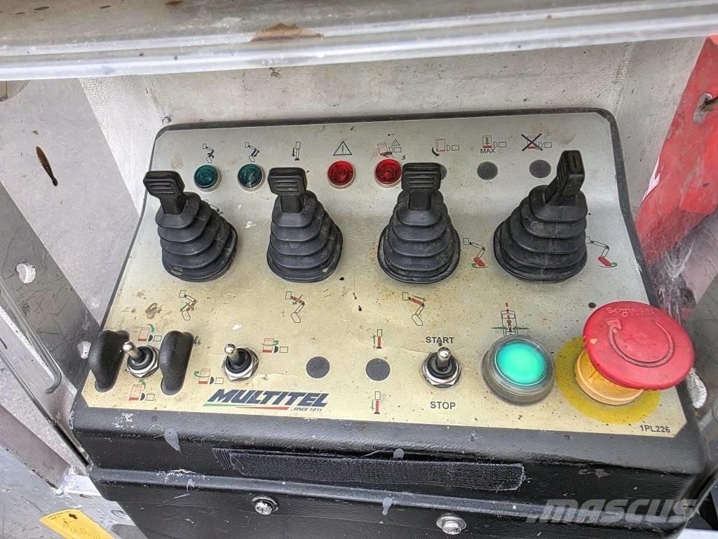 Multitel MXE200 Ant vilkikų montuojamos kėlimo platformos