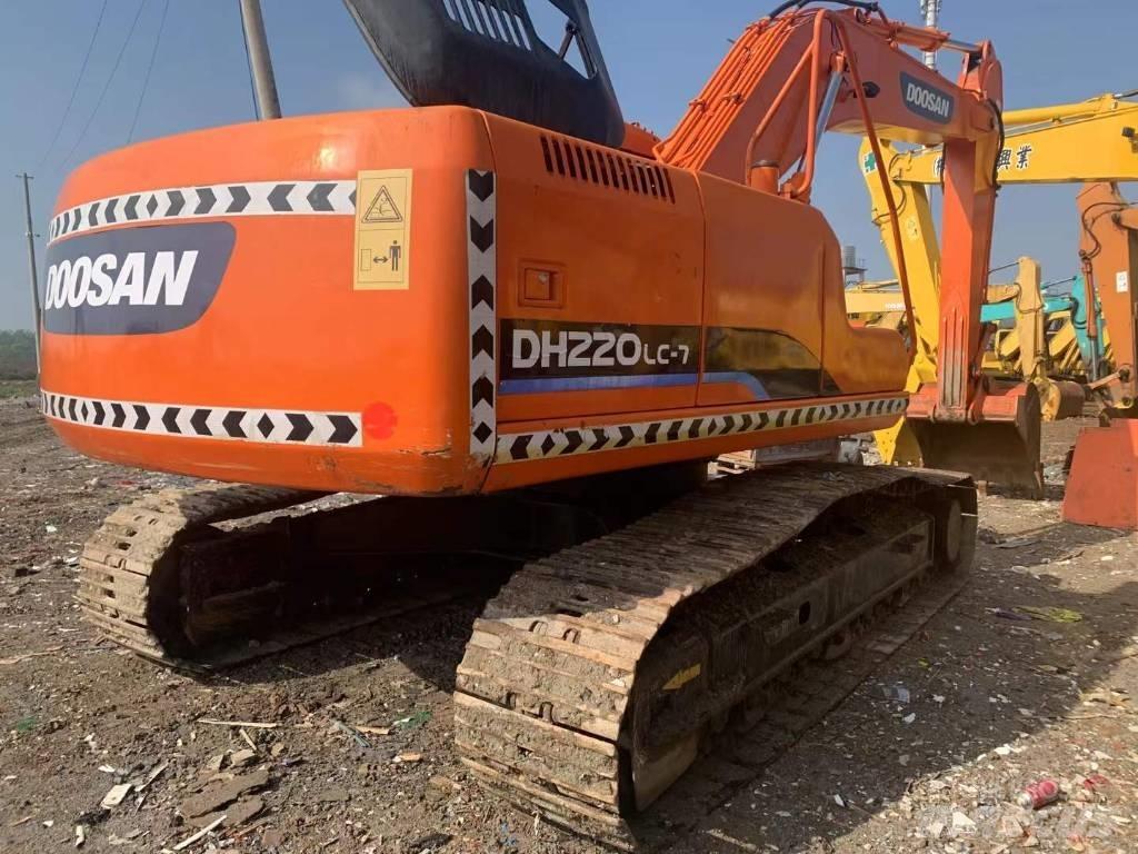 Doosan DH220 Vikšriniai ekskavatoriai