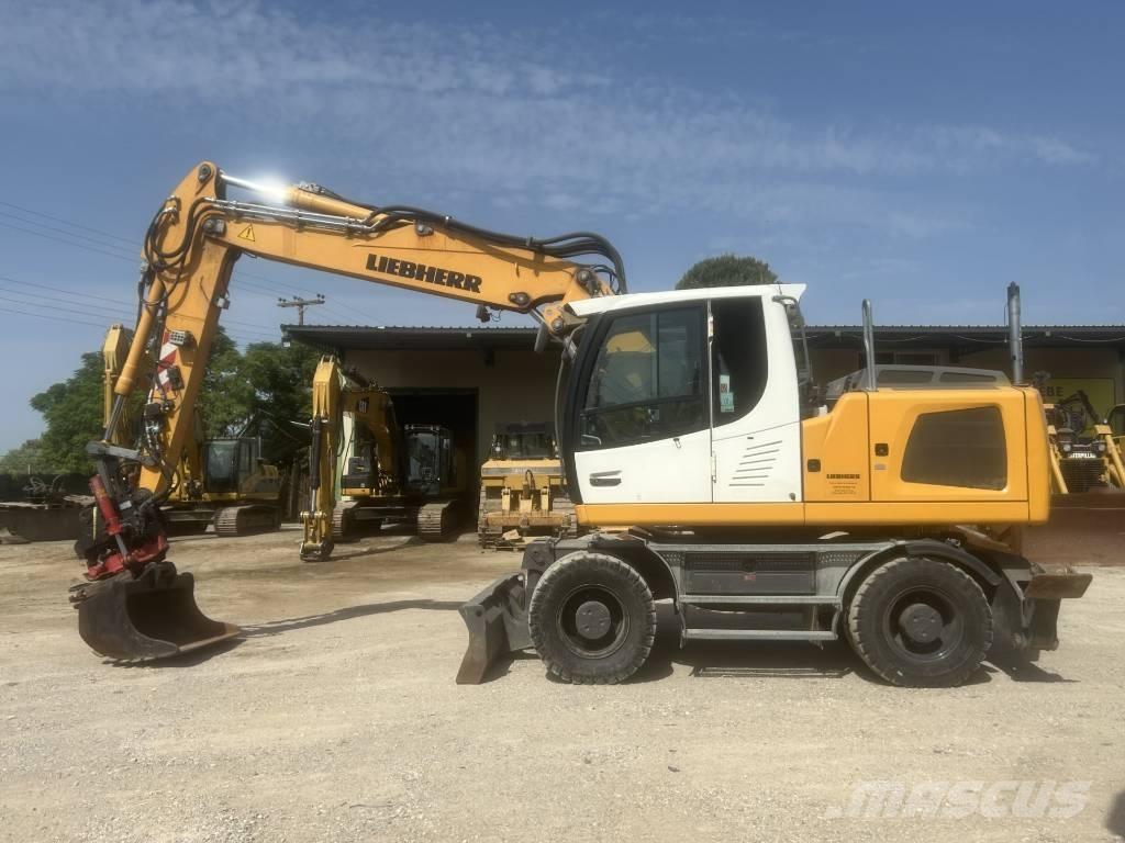 Liebherr 918 Ratiniai ekskavatoriai