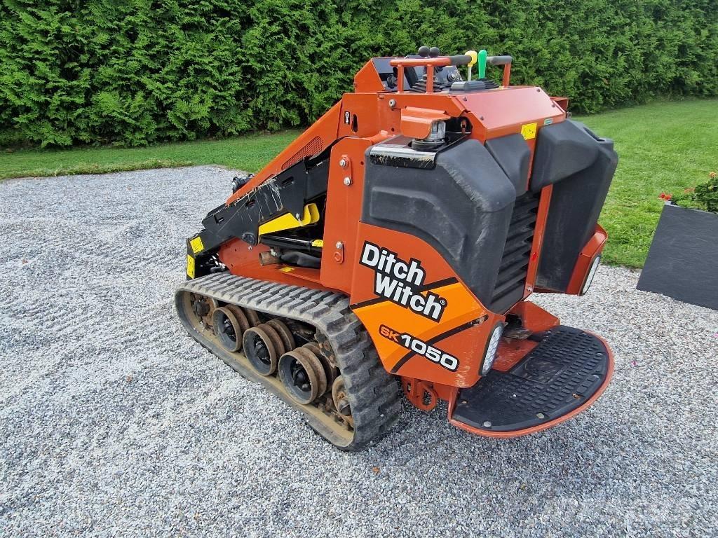 Ditch Witch SK 1050 Teleskopiniai krautuvai žemės ūkiui