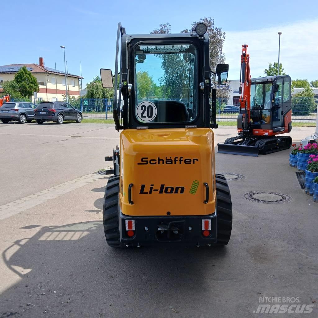 Schäffer Lader 24e Krautuvai su šoniniu pasukimu