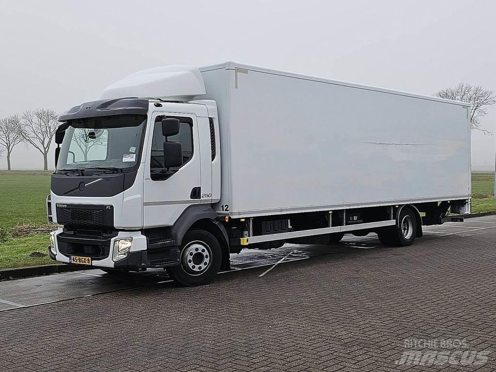 Volvo FL 250.14 Sunkvežimiai su dengtu kėbulu