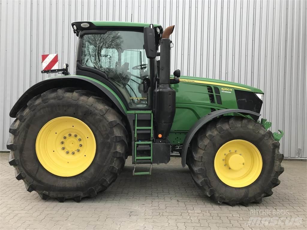 John Deere 6250R Traktoriai