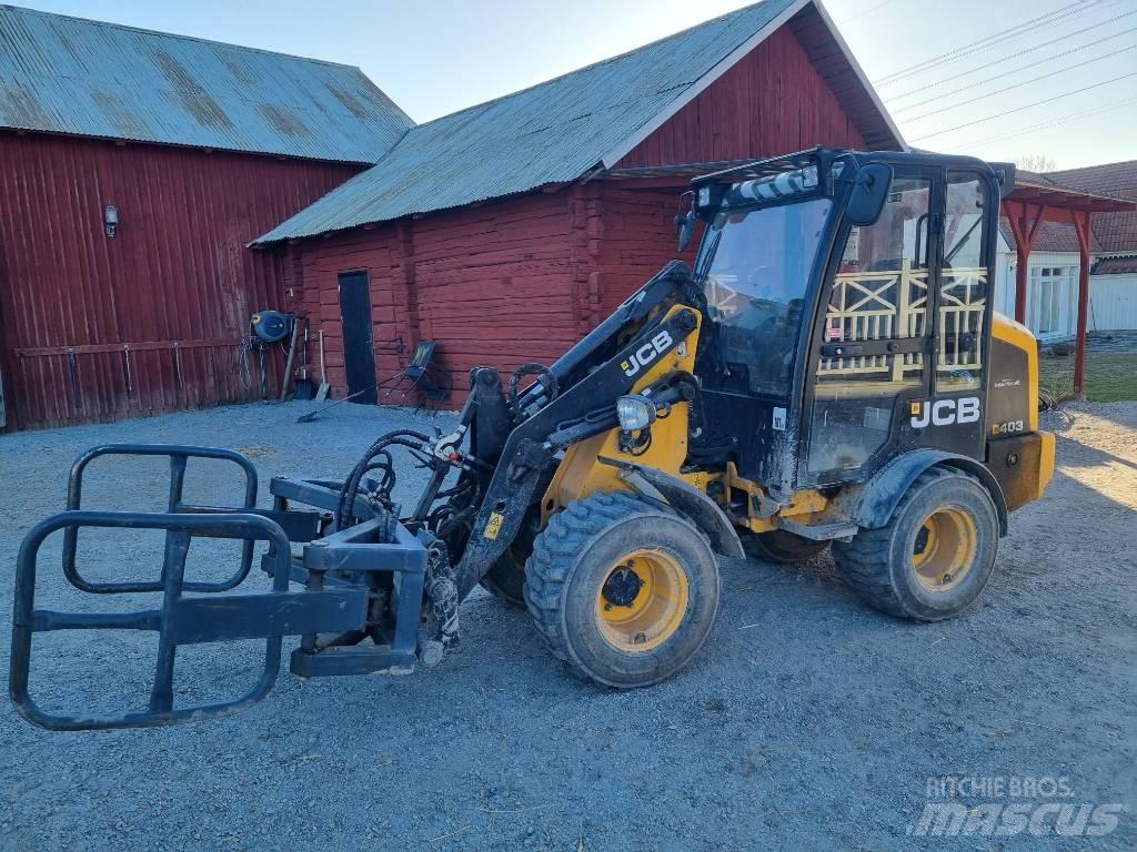 JCB 403 Krautuvai su šoniniu pasukimu