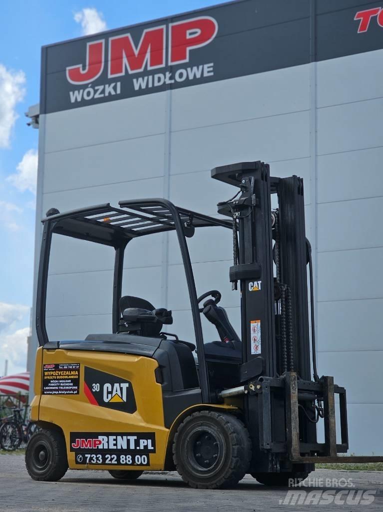 CAT EP 30 CN Elektriniai šakiniai krautuvai