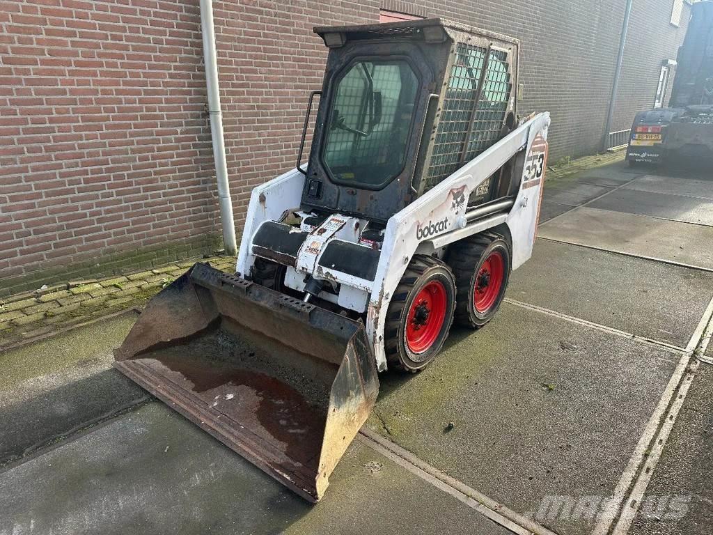 Bobcat 553 Krautuvai su šoniniu pasukimu