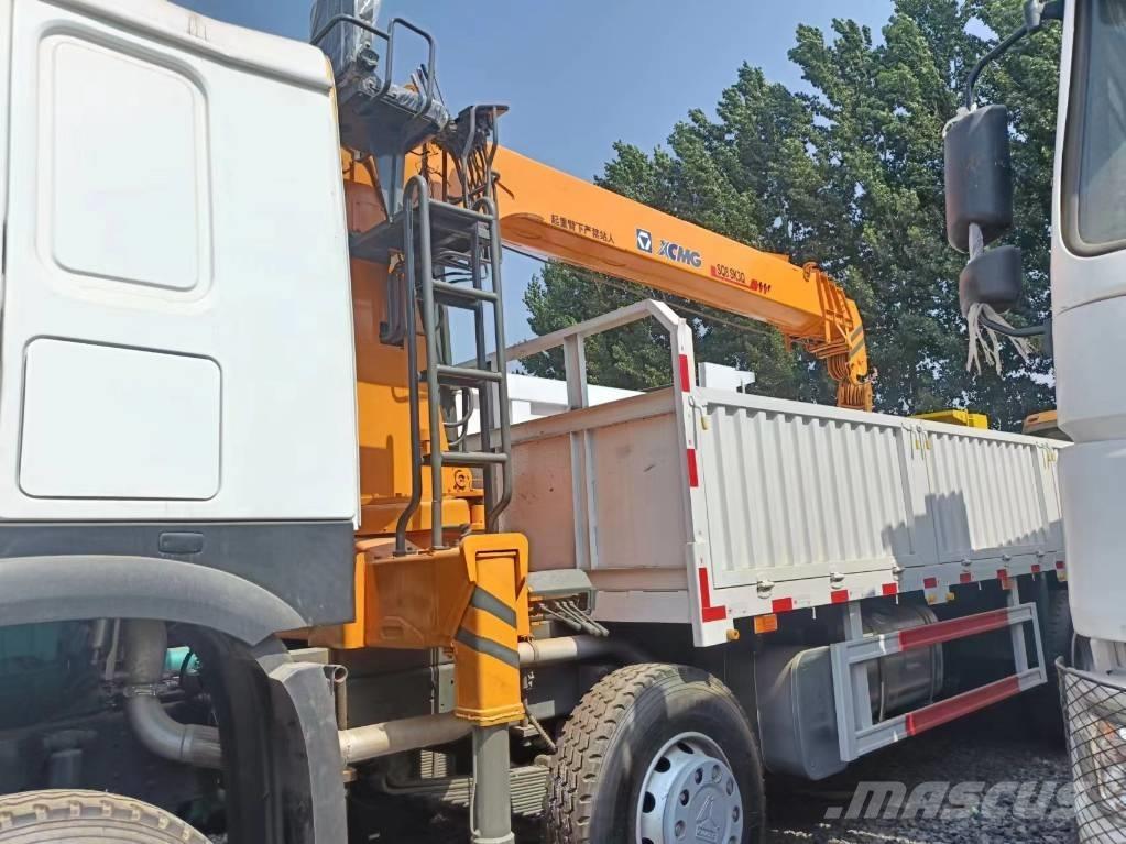 Howo 371 Gervės, keltuvai ir medžiagų kėlimo įranga