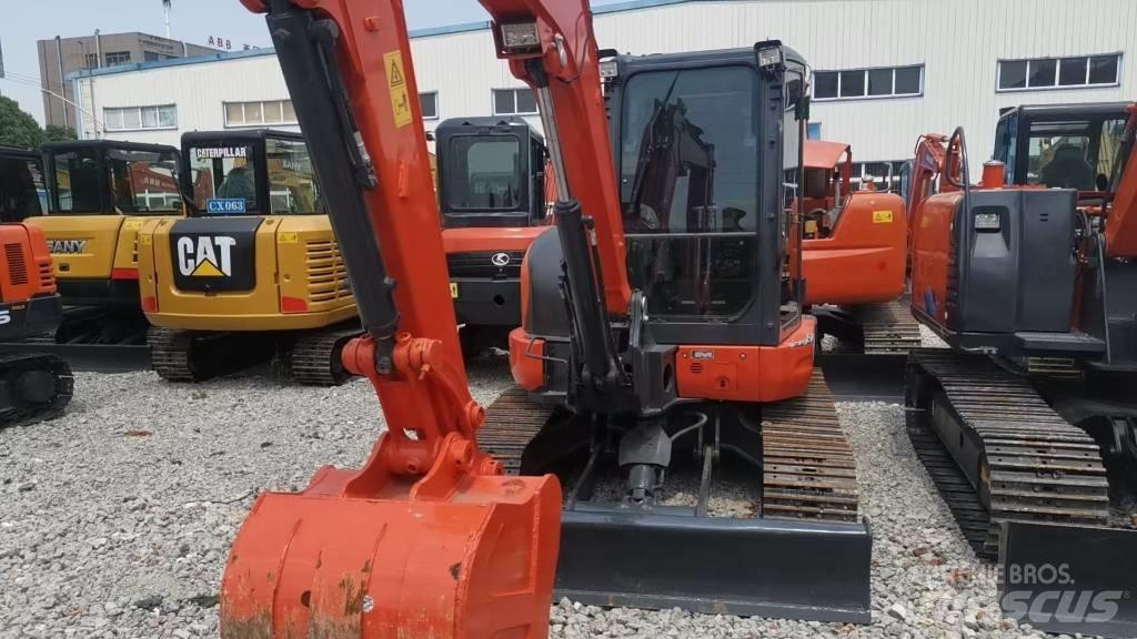 Kubota KX165 Vikšriniai ekskavatoriai
