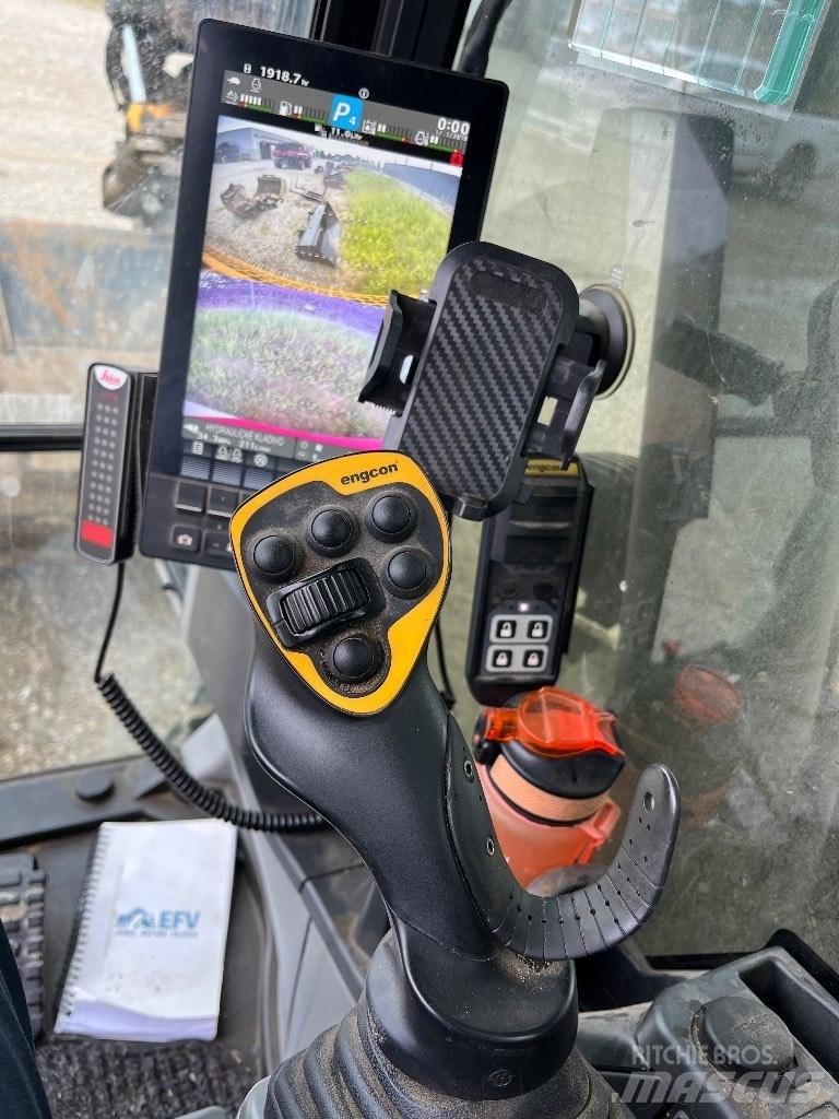 CASE CX 210 E Vikšriniai ekskavatoriai
