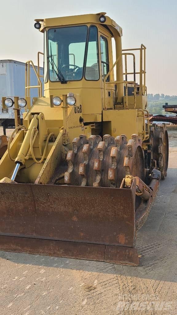 CAT 815 B Gruntiniai volai