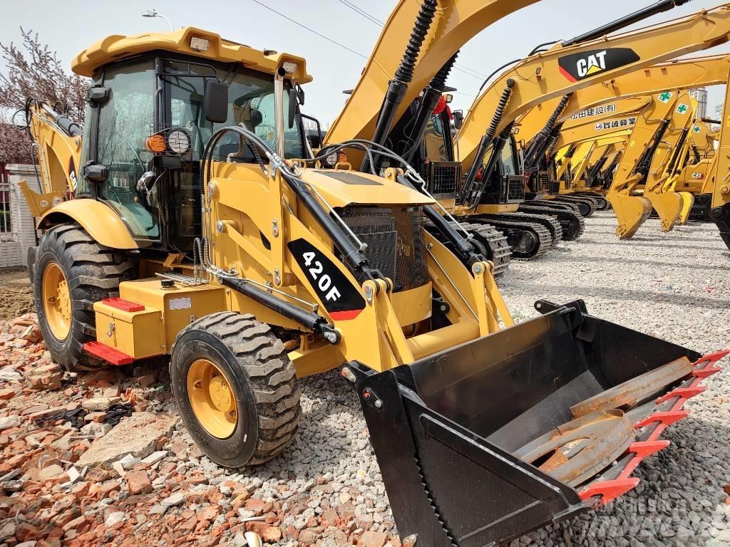 CAT 420 F Ekskavatoriniai krautuvai
