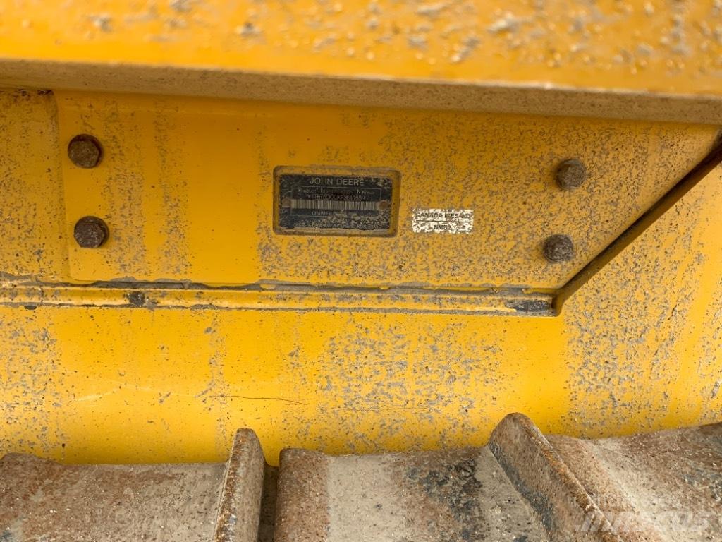 DEERE 750K Vikšriniai buldozeriai
