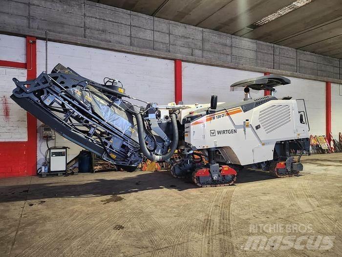 Wirtgen W130CFi Betono akmens klojimo technika