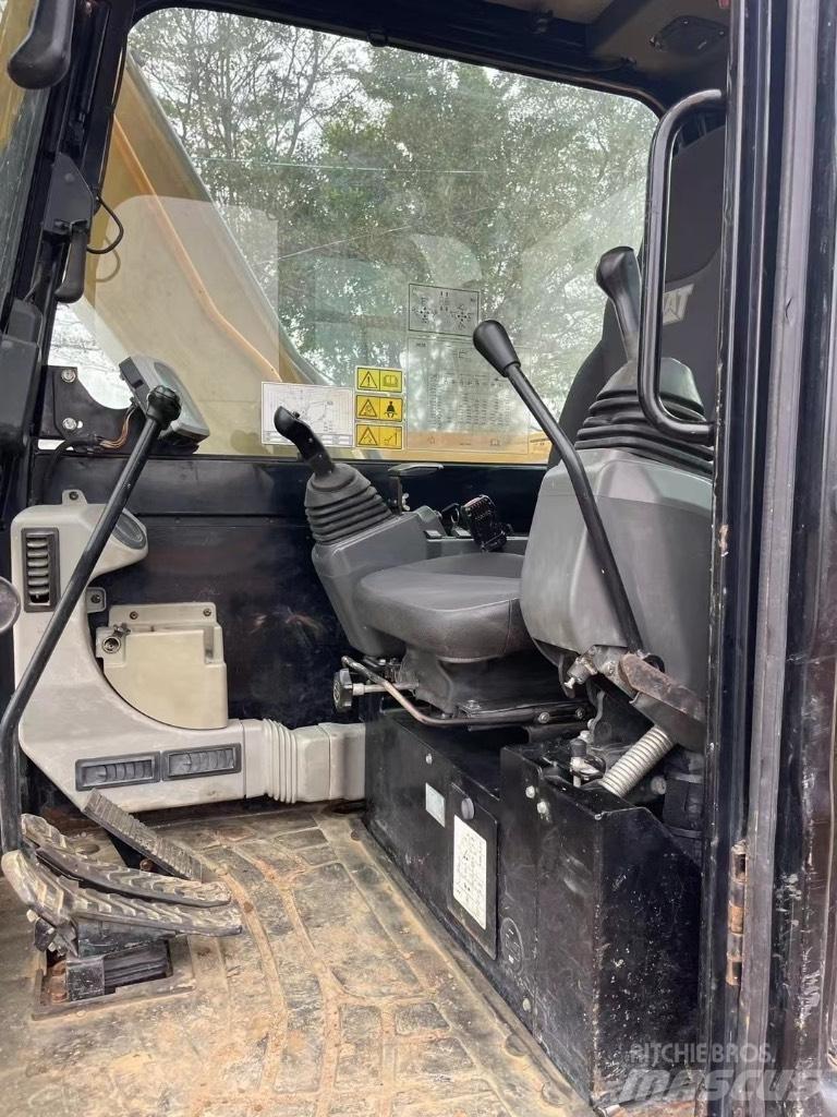 CAT 308 D CR Vidutinės galios ekskavatoriai 7-12 t