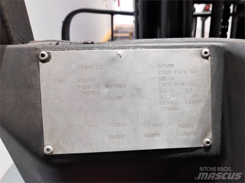 Toyota 7FBMF25 Elektriniai šakiniai krautuvai