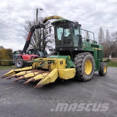 John Deere 6610 Pašarų ruošimo technika