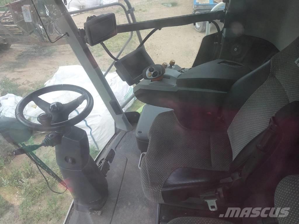 CLAAS Lexion 670 Derliaus nuėmimo kombainai