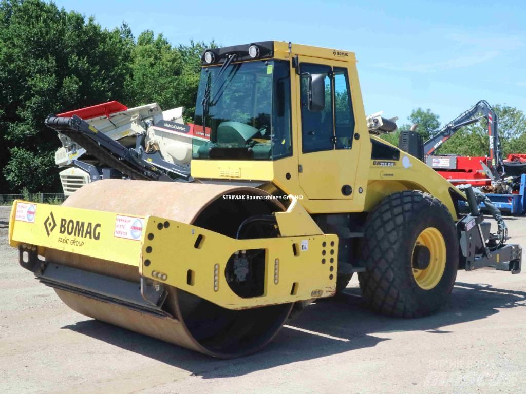Bomag BW 213 D H-4 i Gruntiniai volai