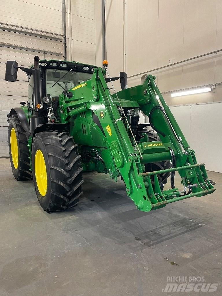 John Deere 6155R Traktoriai