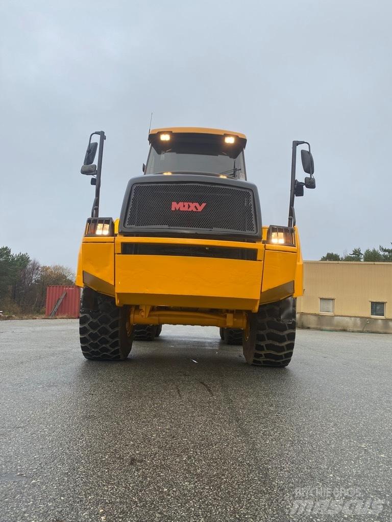 Moxy MT 31 Karjeriniai savivarčiai