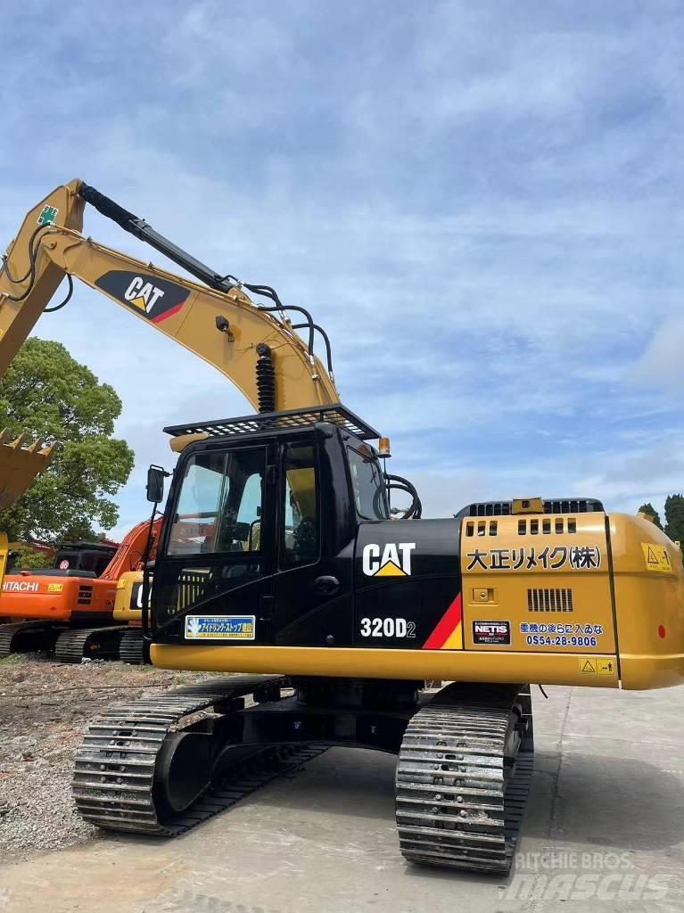 CAT 320D2 Vikšriniai ekskavatoriai
