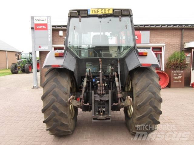 Valmet 8000 Traktoriai