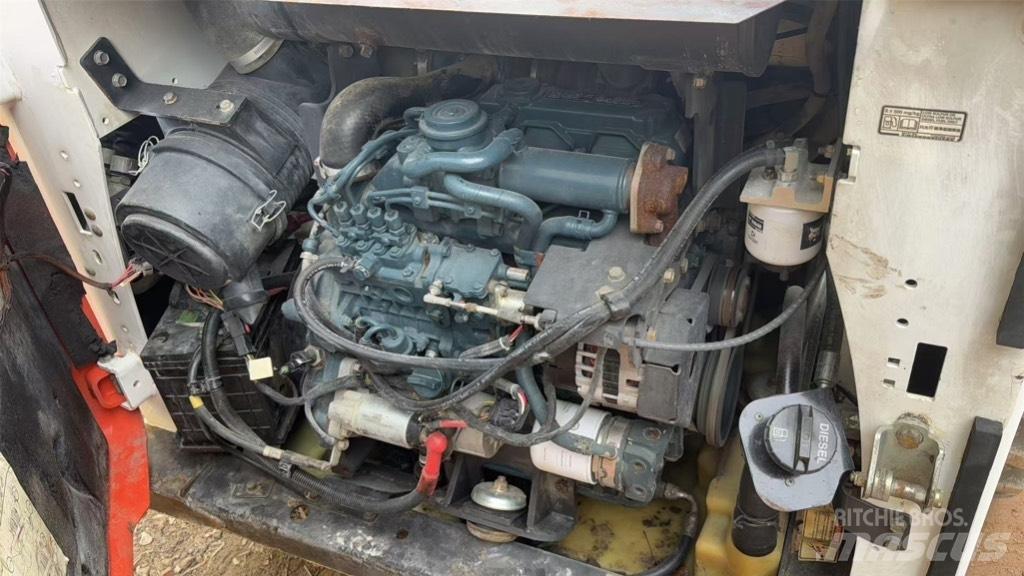 Bobcat S 550 Krautuvai su šoniniu pasukimu
