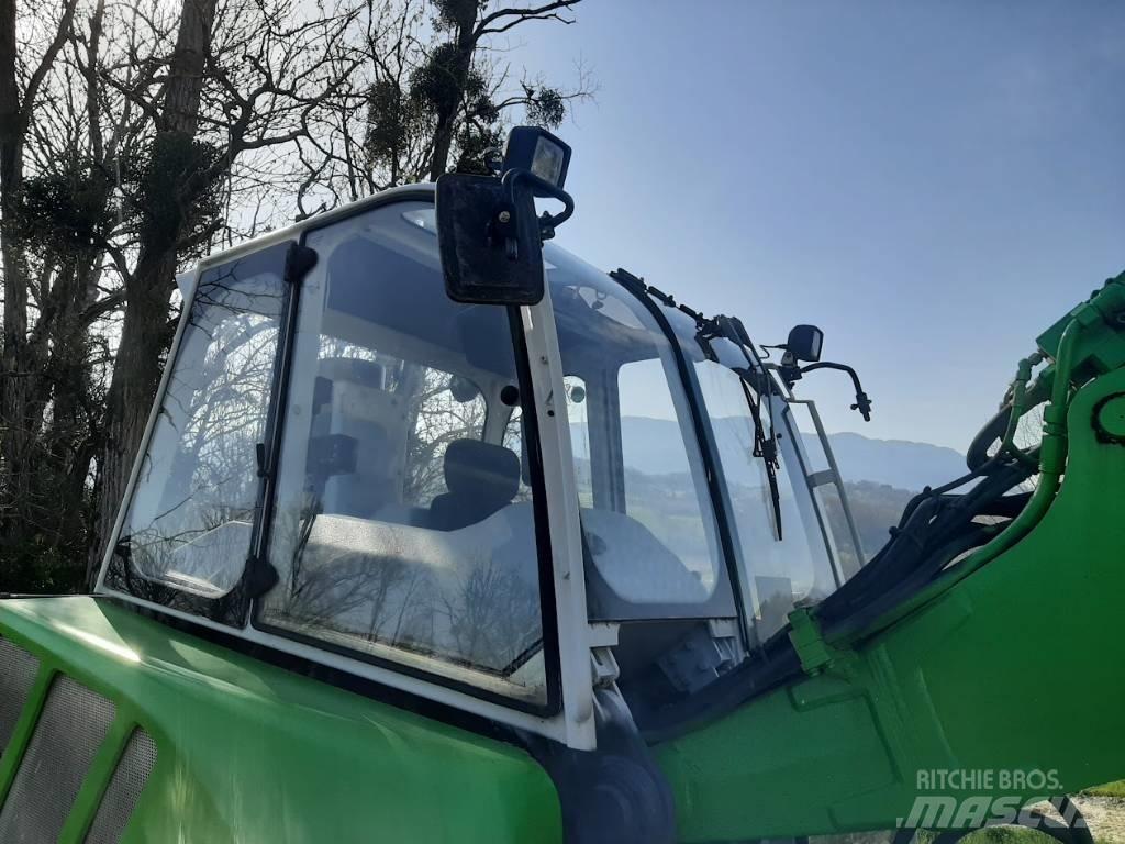 Menzi Muck A91 4x4 Specialūs ekskavatoriai