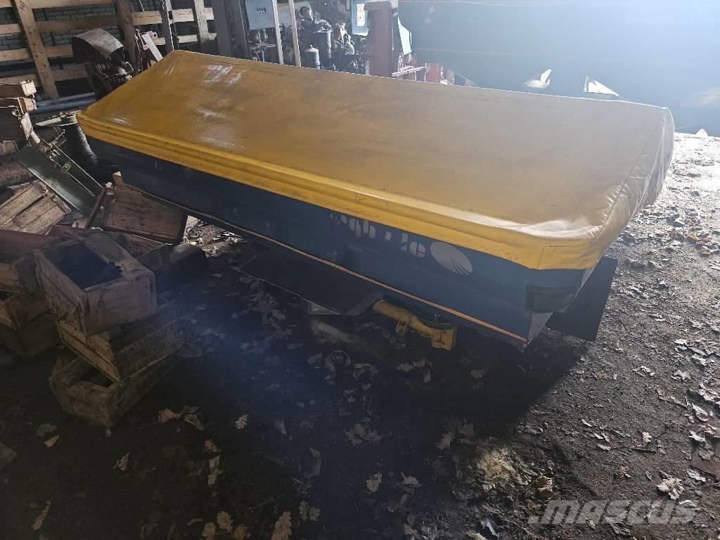 Bogballe M2 Mineralinių trąšų barstytuvai