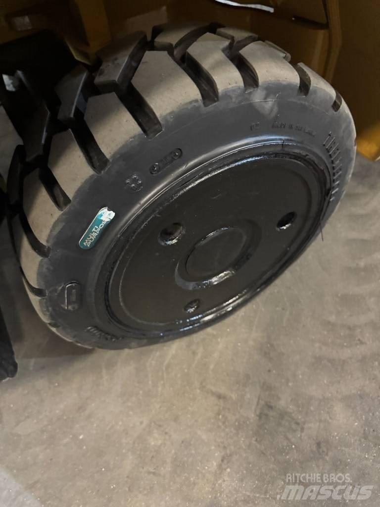 CAT 2C 6000 Šakiniai krautuvai - Kita