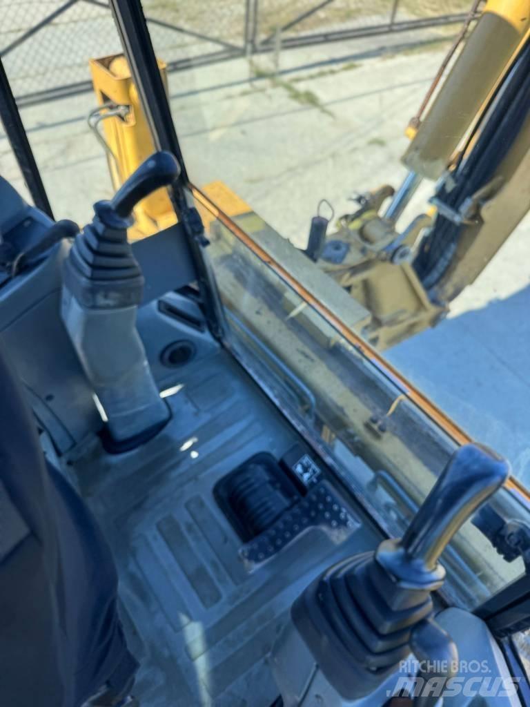 CAT 432 D Ekskavatoriniai krautuvai