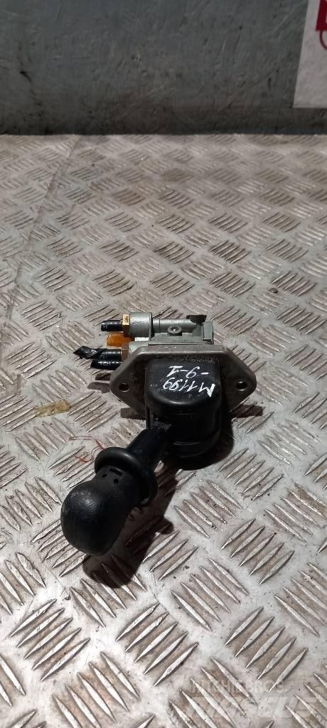 MAN TGM    81523156156 Kabinos ir salonai