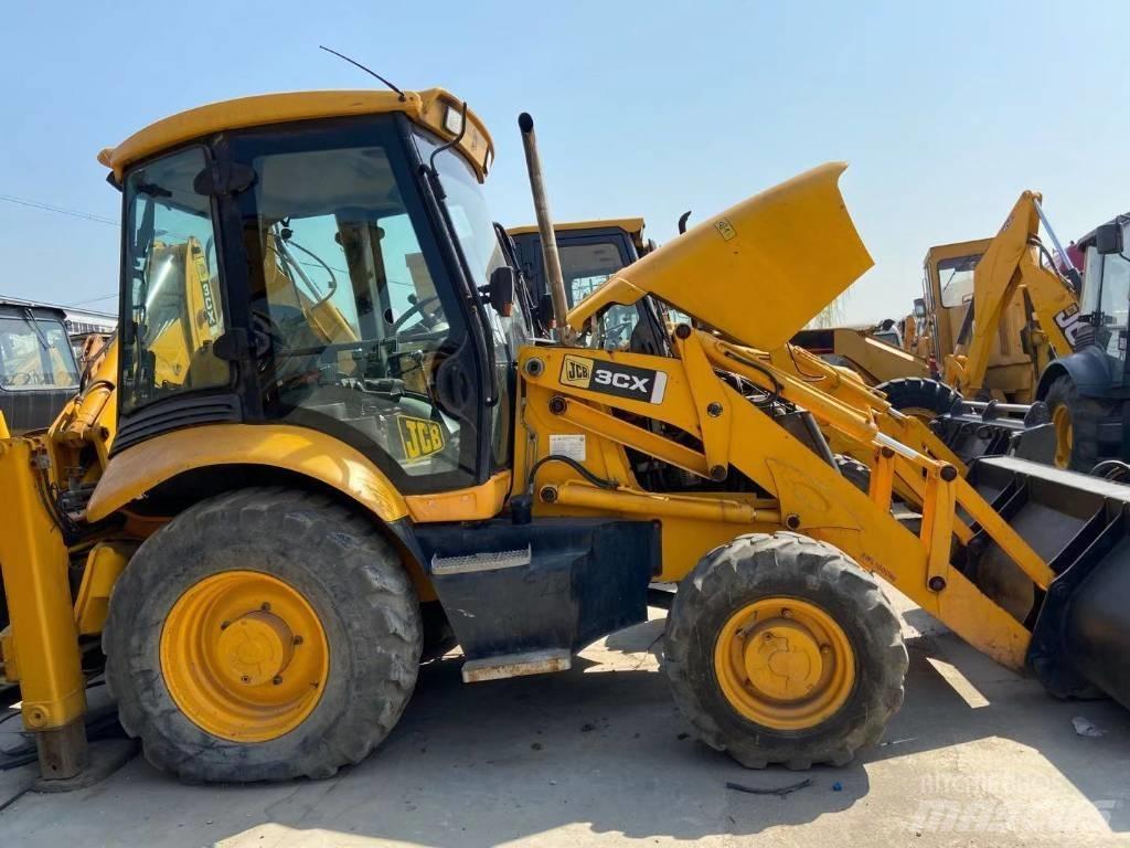 JCB 3 CX Ekskavatoriniai krautuvai