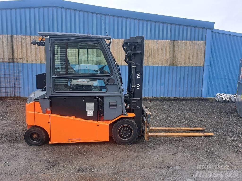 Toyota 8fbmt35 Elektriniai šakiniai krautuvai