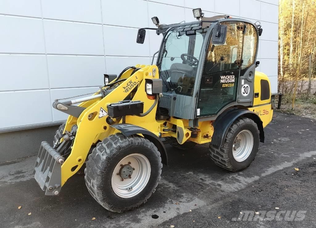 Wacker Neuson WL 36 Naudoti ratiniai krautuvai
