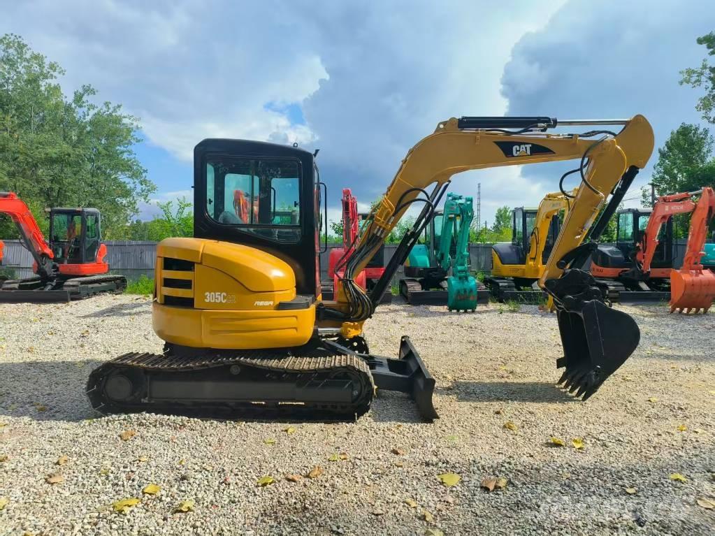 CAT 305 CR Mini ekskavatoriai < 7 t