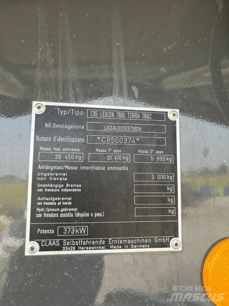 CLAAS LEXION 7600 TT Derliaus nuėmimo kombainai