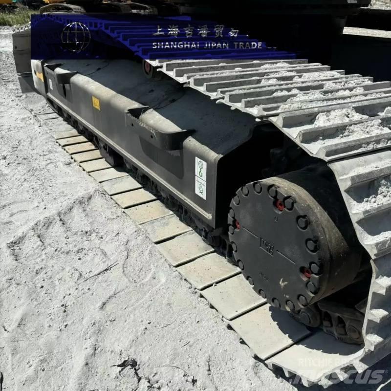 Komatsu PC 210 Vikšriniai ekskavatoriai