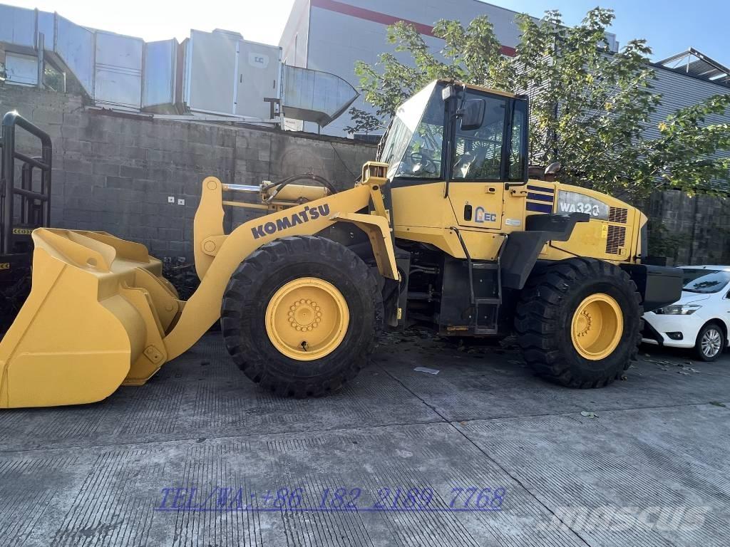 Komatsu WA320 Naudoti ratiniai krautuvai
