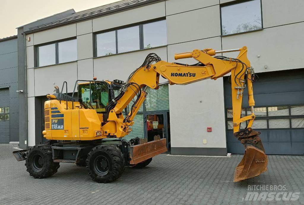 Komatsu PW118 MR-11 Ratiniai ekskavatoriai