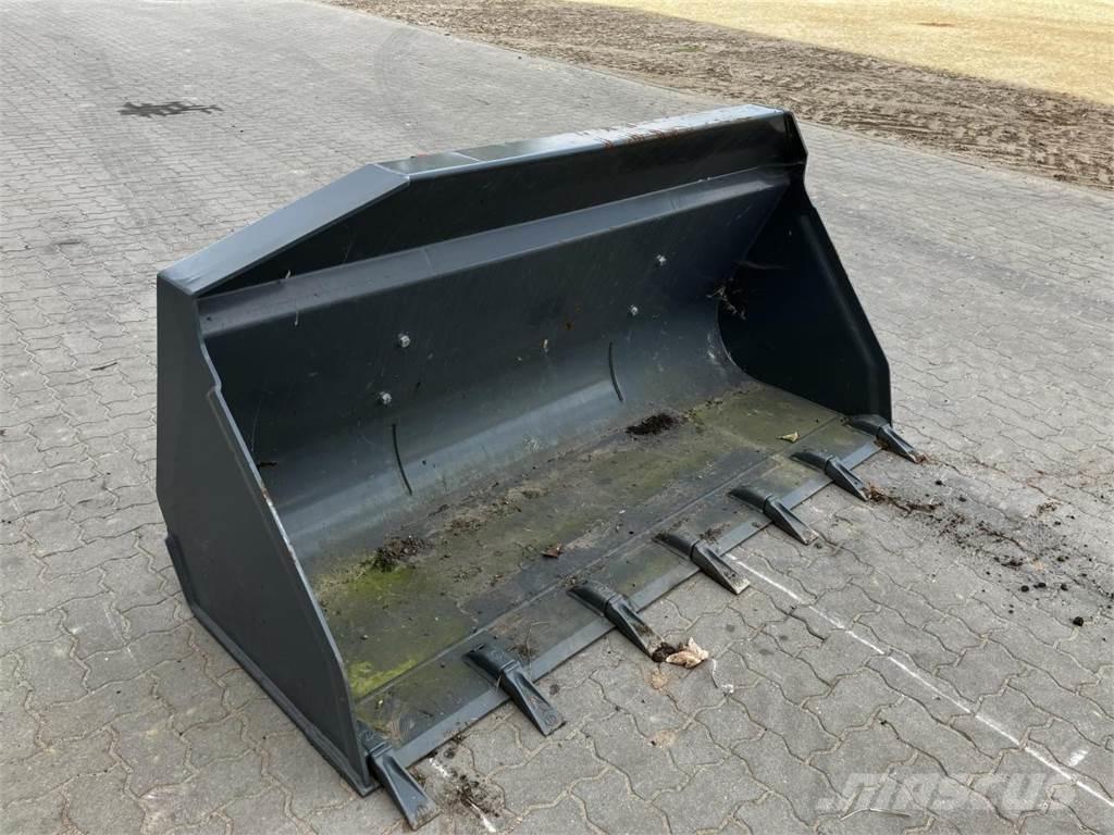 Kramer 2150 mm Frontalinių krautuvų priedai