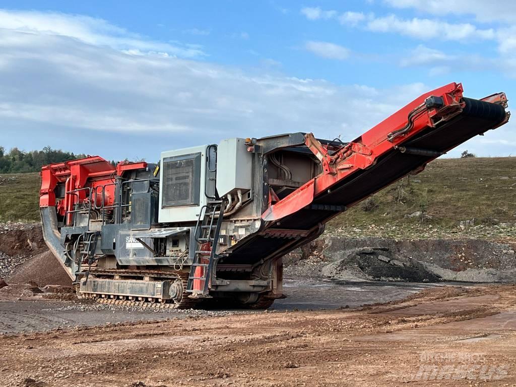 Sandvik QI240 Mobilūs smulkintuvai