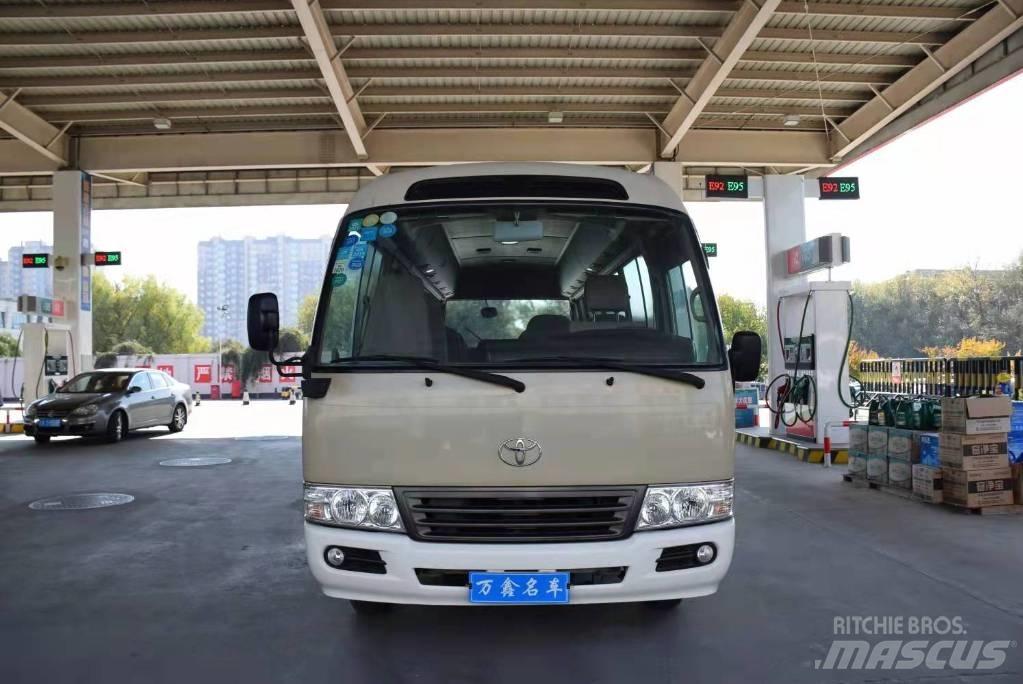 Toyota Coaster Tarpmiestiniai autobusai