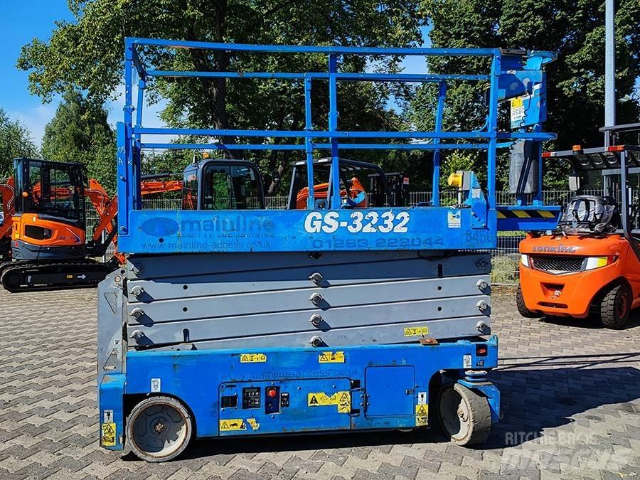 Genie GS-3232 Žirkliniai keltuvai