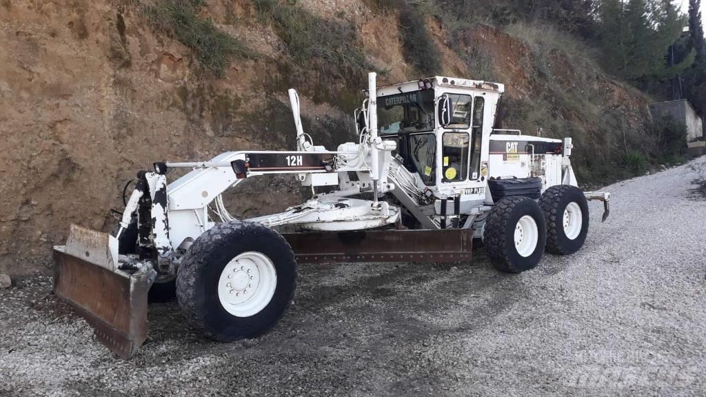 CAT 12 H VHP Plus Greideriai