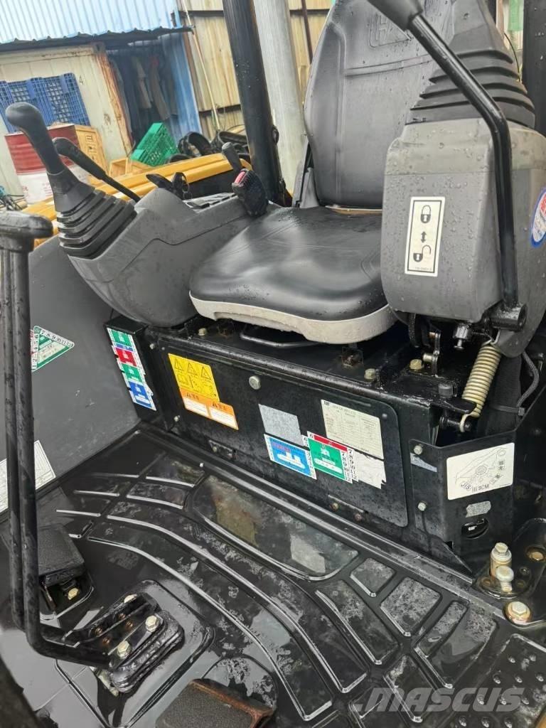 CAT 303 E CR Vikšriniai ekskavatoriai